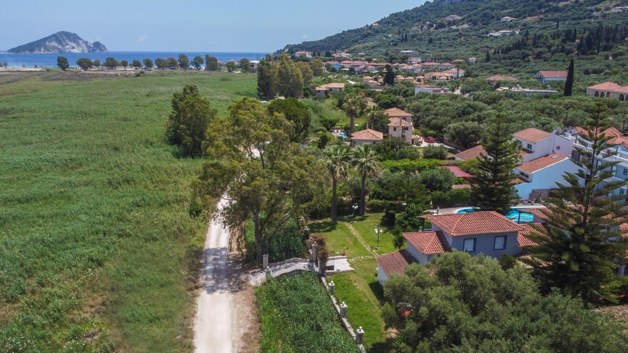 Markella Holiday Resort By "Elite" Marathias  Exterior photo